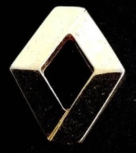 renault_ruit_pin-_goudkleur-4