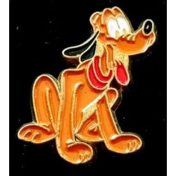 pluto-pin-bruin-gelakt
